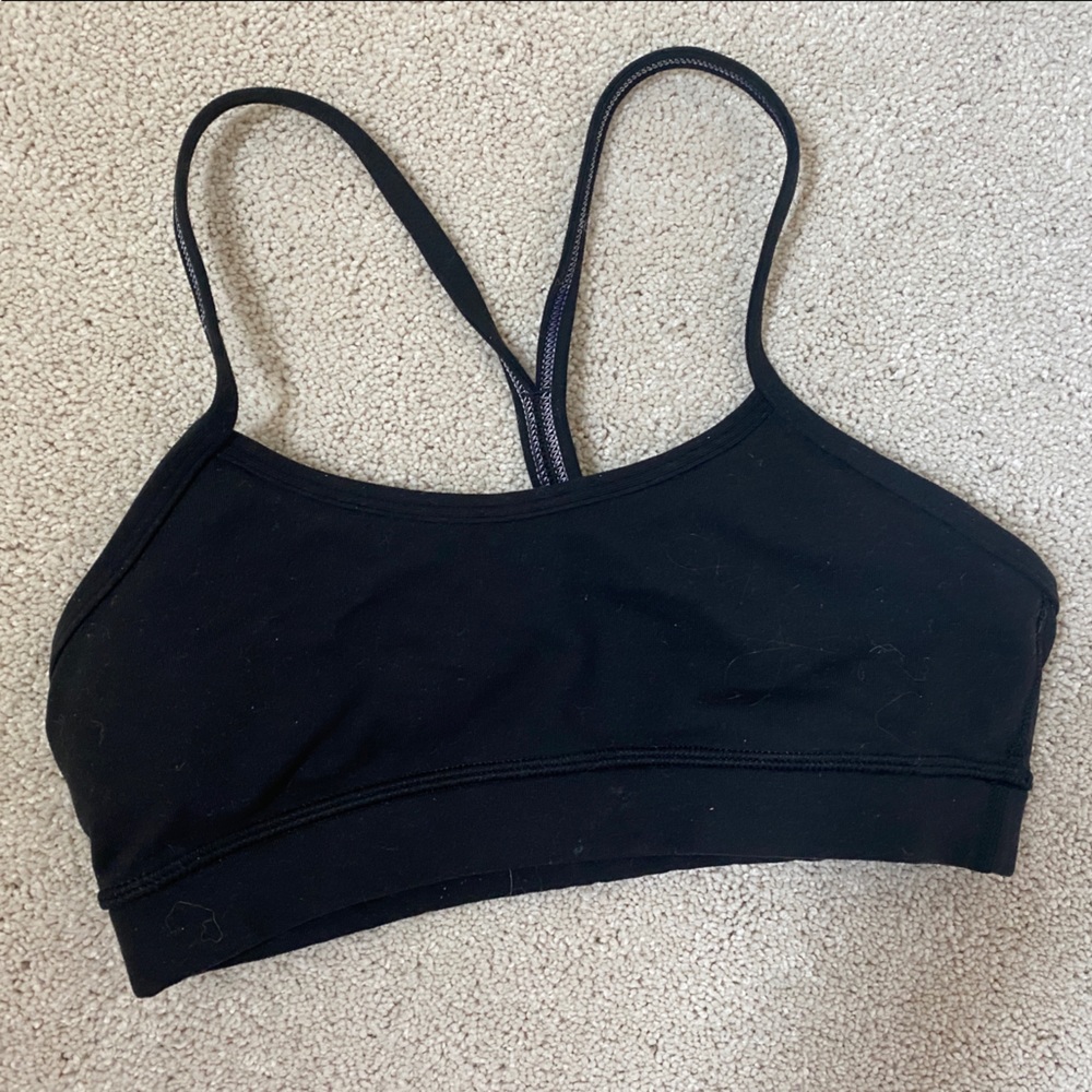 Lululemon sports bra